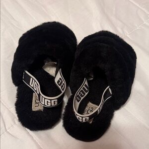 UGG Black Fluffy Sandals